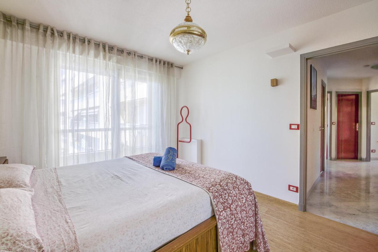 Greeter-Appartement Lumineux Avec Vue Sur La Mer Nice Exterior photo